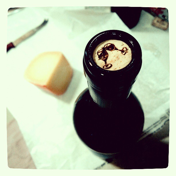 Milli içeceğimiz ve #Mahon peyniri (photo)